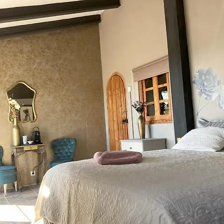 Torre Macastre, Valencia فندق مبيت وإفطار Macastre
